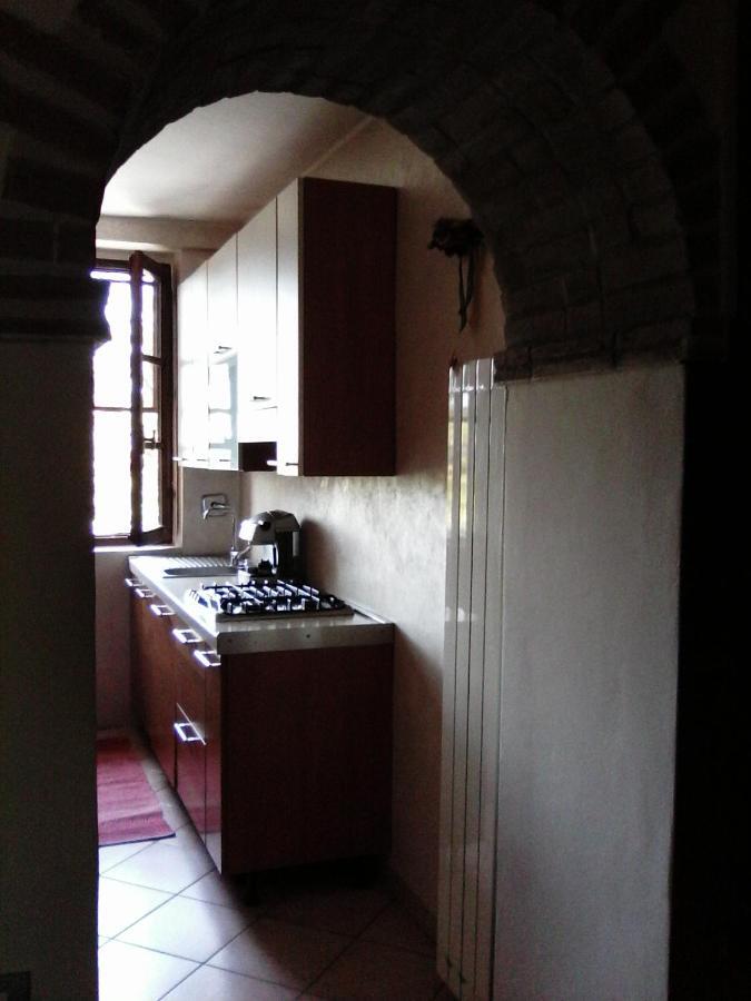 Appartamento In Collina "La Perla" Riparbella Exterior photo